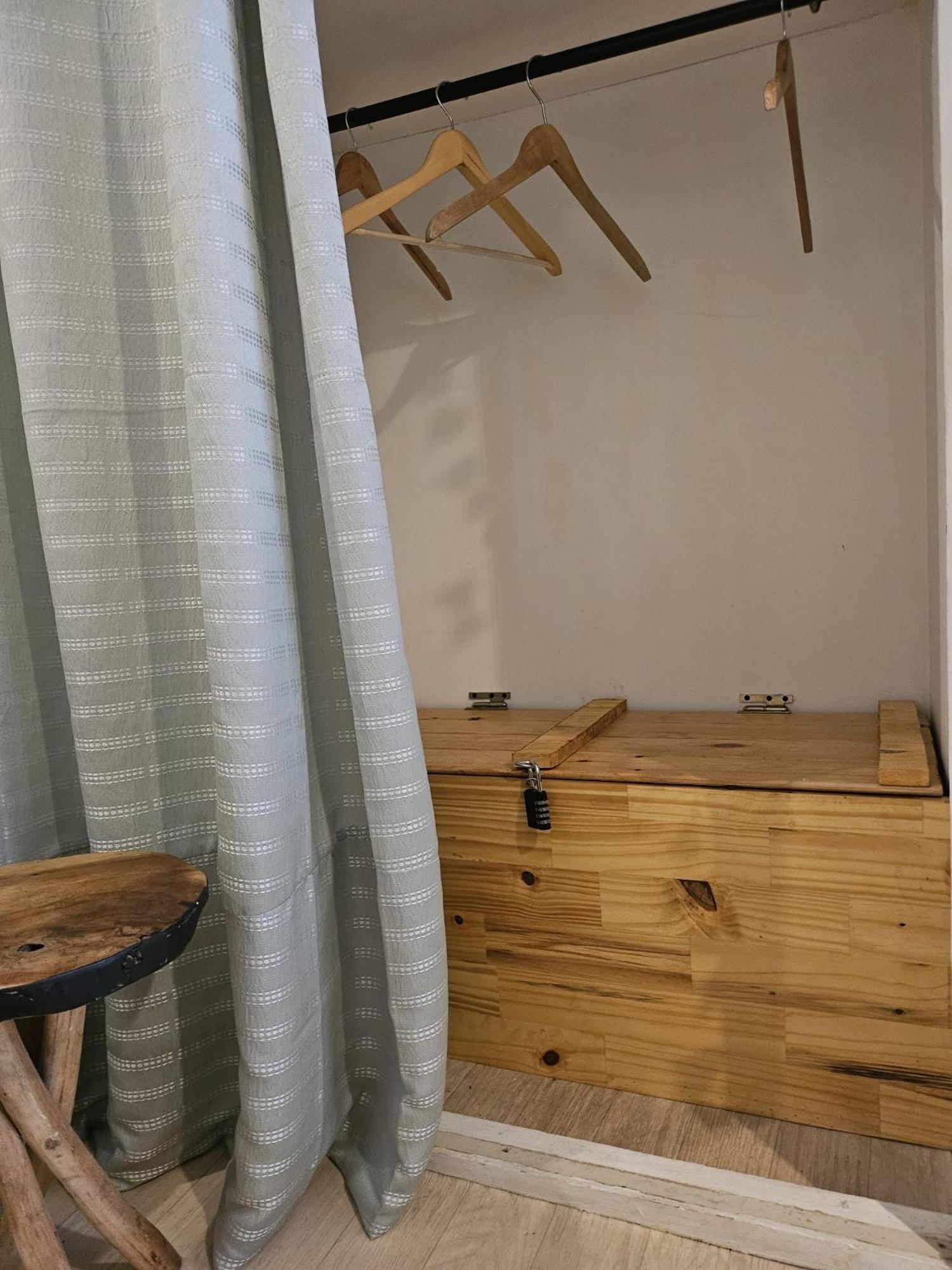 49 Studio Centre-Ville Box A Bagages Gratuits Carcassone Kültér fotó